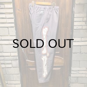 画像: {NO MAD NUMSKULL} ORIGINAL PATTERN LONG PANTS / "FELT PATCH BONE" / GRAY