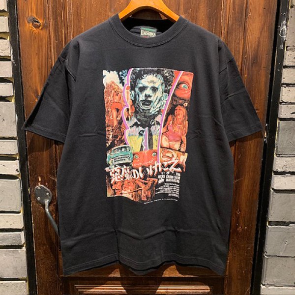 画像1:  {EROSTIKA} “THE TEXAS CHAINSAW MASSACRE” T-Shirt Poster Art version (1)