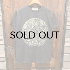 画像: {FLYOVER} MOON short sleeve Tee